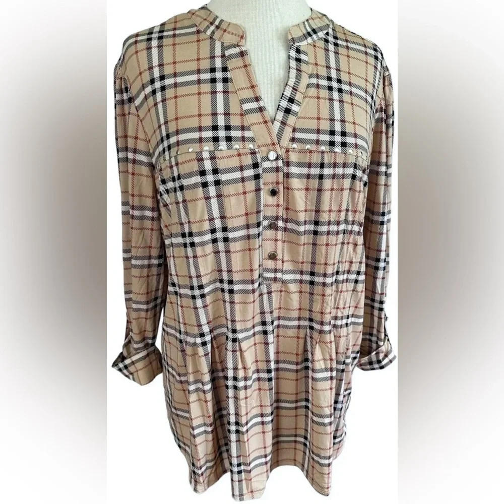 COCOMO 2X Beige Red Black Studded Plus Size 3/4 sleeve women’s Pintuck B… - Picture 5 of 10